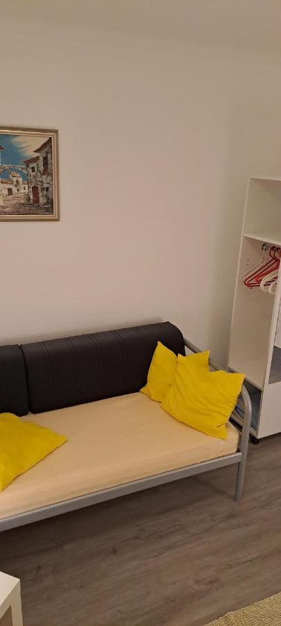 "Baerenhaus" Ferienwohnung Puttlingen Luaran gambar